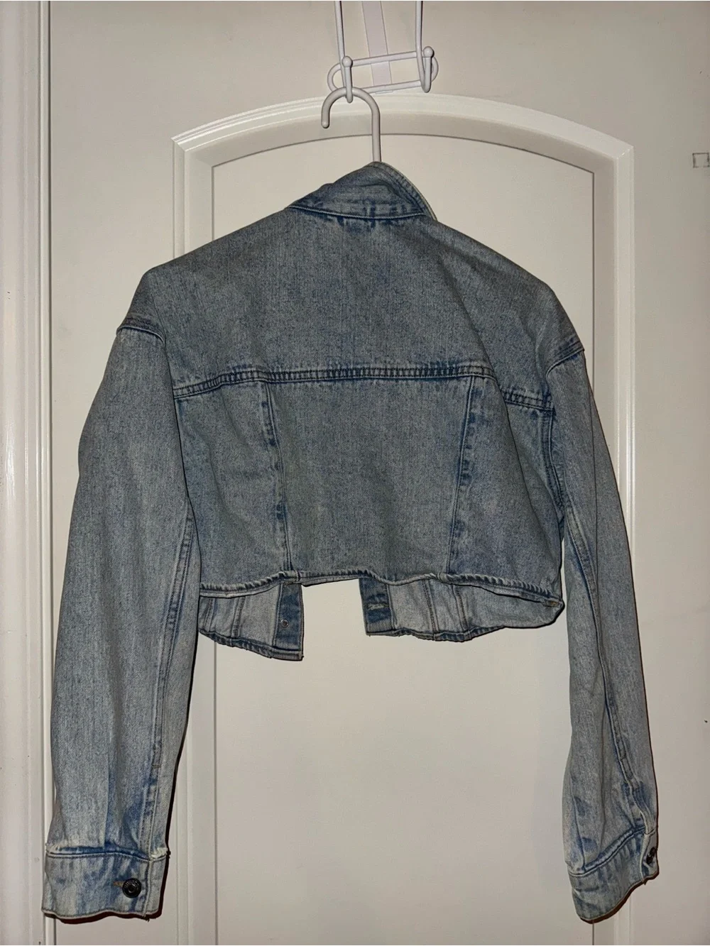 H&M Light Blue Cropped Denim Jacket